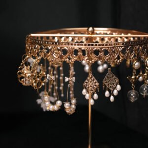 Rotating Earring Holder