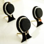 Black Beaded Bracelet Display Holder ()