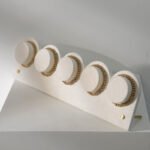 Velvet Bracelets Display Holder for Bracelets ()