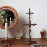 Vintage Schmuckständer aus barockem Holz ()