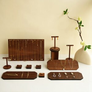 Walnut Veneer Jewelry Display Set ()