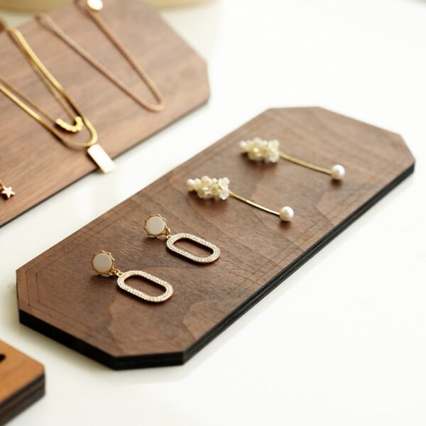 Walnut Veneer Jewelry Display Set ()