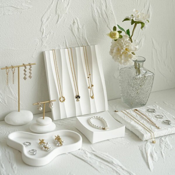 Small White T bar Earring Display Stand ()