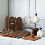 Wooden Foldable Screen Holder for Earring and Necklaces ()