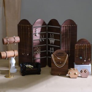 Wooden Foldable Screen Holder for Earring and Necklaces ()