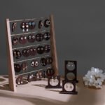 Holzleiter-Ohrring-Ausstellungsständer zum Verkaufen ()