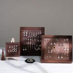 Wooden Pegboard Earring Display Stand for Multiple Earrings ()